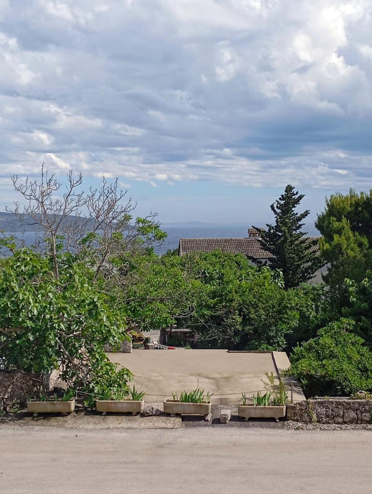 Rooms Helena Krk Town Εξωτερικό φωτογραφία