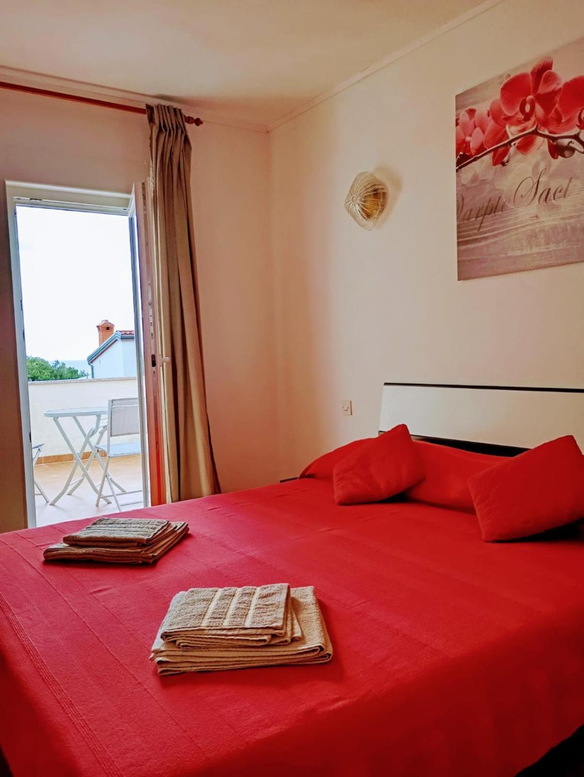 Rooms Helena Krk Town Εξωτερικό φωτογραφία
