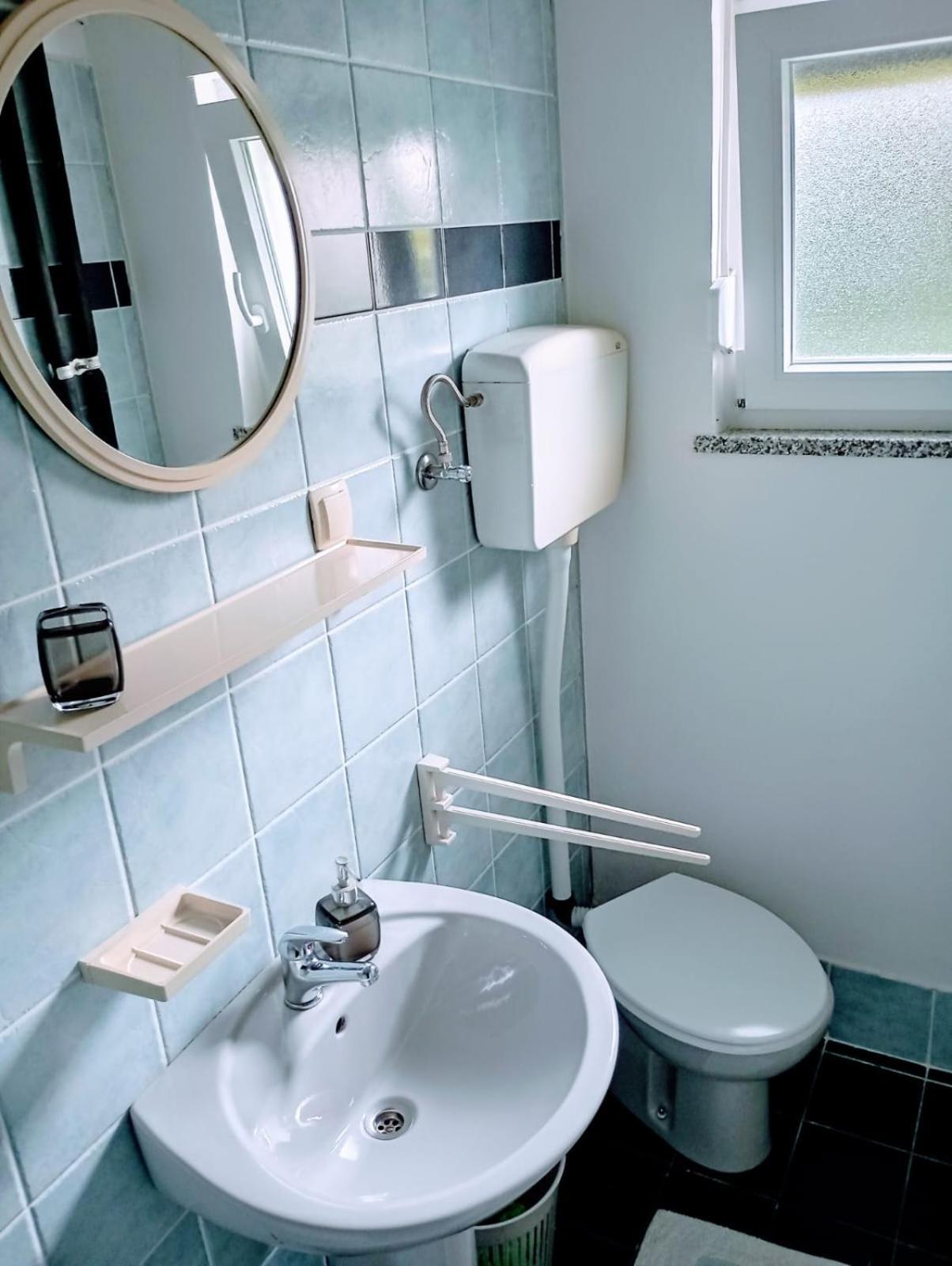 Rooms Helena Krk Town Εξωτερικό φωτογραφία